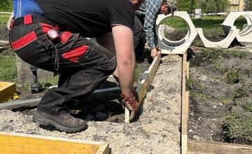 FOTO: Ikonické detské ihrisko Hexagon v Banskej Bystrici už čoskoro znovu otvoria