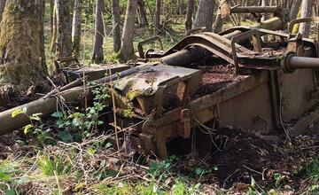 FOTO: Pri zaniknutých obciach na strednom Slovensku našli starú vojenskú techniku