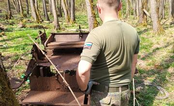 FOTO: Pri zaniknutých obciach na strednom Slovensku našli starú vojenskú techniku