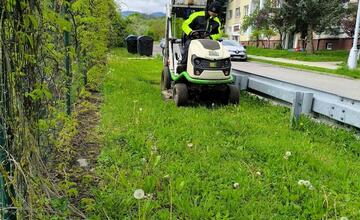 FOTO: Ruku k dielu pri údržbe mesta priložia opäť aj odsúdení