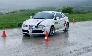 FOTO: Lombardisti v Handlovej na stupni víťazov