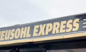 FOTO: Do ulíc v Banskej Bystrici sa vráti obľúbený turistický vláčik