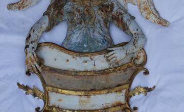 FOTO: Mestský erb podstupuje rekonštrukciu. Nahradí ho replika