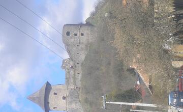 FOTO: Šomoška - hrad na Slovensku, podhradie v Maďarsku