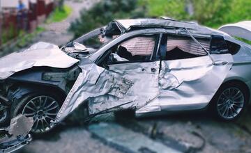 FOTO: Dopravná nehoda v Klenovci mala tragické následky