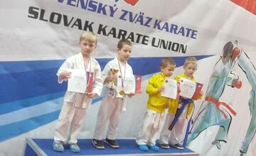 FOTO: Karate klub MŠK Žiar nad Hronom získal viaceré medaily