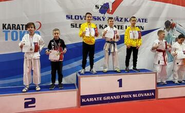 FOTO: Karate klub MŠK Žiar nad Hronom získal viaceré medaily