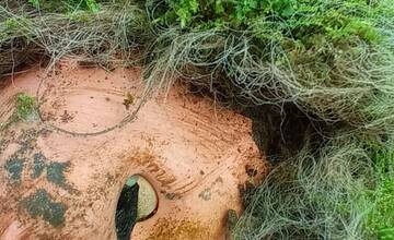 FOTO: Z riek pod Poľanou sa vyzbierali 3 tony odpadu