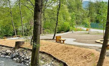 FOTO: Nová oddychová zóna v Banskej Bystrici je hotová. Čo nájdete v Tajovke? 