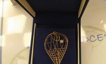 FOTO: Vo Zvolene ocenili Bielym srdcom 10 sestier a pôrodných asistentiek