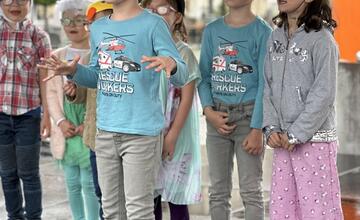 FOTO: Pod jednou strechou. Podujatie, ktoré zabáva aj pomáha