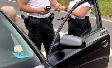 FOTO: Policajti kontrolovali chodcov a cyklistov v Banskobystrickom kraji