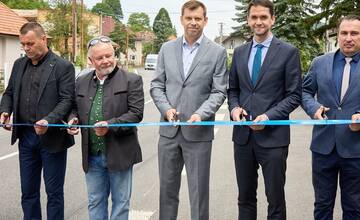 FOTO: Slávnostné otvorenie zrekonštruovaného úseku cesty