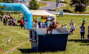 FOTO:  Minulé ročníky akcie Doby vežu 
