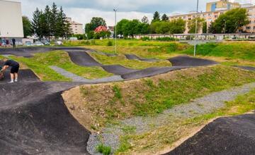 FOTO: V Krupine otvorili novú pumptrack arénu za 157-tisíc eur