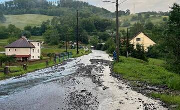 FOTO: Intenzívne búrky spôsobili pri Kozelníku veľké škody