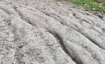 FOTO: Škody spôsobené búrkou 