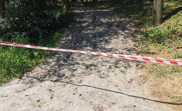 FOTO: Škody spôsobené búrkou 