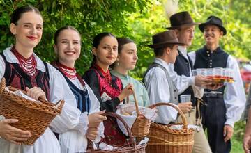 FOTO: Novohradské folklórne slávnosti