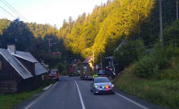 FOTO: Havária dvoch nákladných áut v obci Jarabá