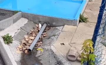 FOTO: Dezolátny stav kúpaliska