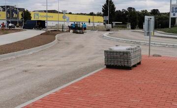 FOTO: Zvolen sa pustil do letnej rekonštrukcie ciest. Ako to vyzerá?