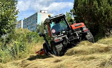 FOTO: Nová záhradnícka technika v Banskej Bystrici