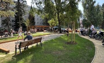 FOTO: V Banskej Bystrici otvorili novú oddychovú zónu. Takto to v nej vyzerá