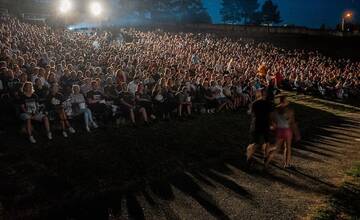 FOTO: Na amfiteáter prišli tisícky ľudí