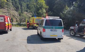 FOTO: Nehoda motorkára pod Donovalmi