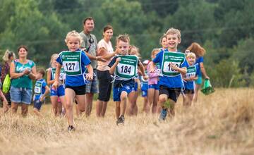 FOTO: 21. ročník Beh SNP do vrchu na Šibeničný vrch