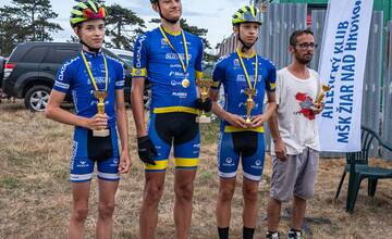 FOTO: 21. ročník Beh SNP do vrchu na Šibeničný vrch