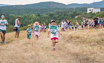 FOTO: 21. ročník Beh SNP do vrchu na Šibeničný vrch