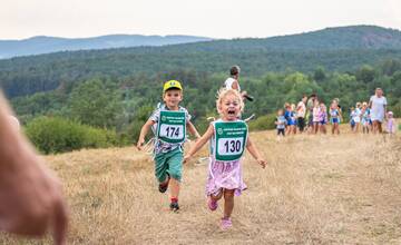 FOTO: 21. ročník Beh SNP do vrchu na Šibeničný vrch