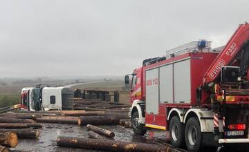 FOTO: Nehoda na diaľnici R2 si vyžiadala obete