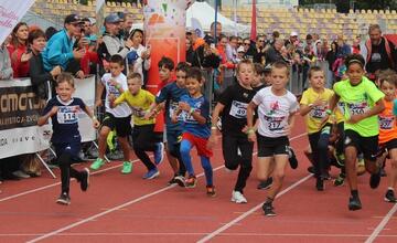 FOTO: Na atletickom štadióne na Štiavničkách súťažili najmenší atléti