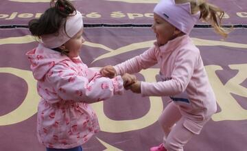 FOTO: Na atletickom štadióne na Štiavničkách súťažili najmenší atléti