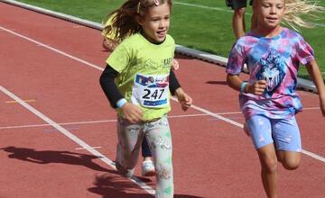 FOTO: Na atletickom štadióne na Štiavničkách súťažili najmenší atléti