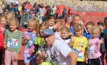 FOTO: Na atletickom štadióne na Štiavničkách súťažili najmenší atléti