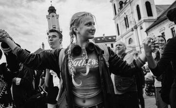 FOTO: Protestu na podporu Kultŕuneho štrajku podporila aj Banská Bystrica