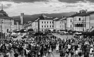FOTO: Protestu na podporu Kultŕuneho štrajku podporila aj Banská Bystrica