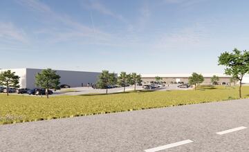 FOTO: Nové obchodné centrum v Revúcej