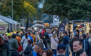 FOTO: Žiarsky jarmok už v plnom prúde