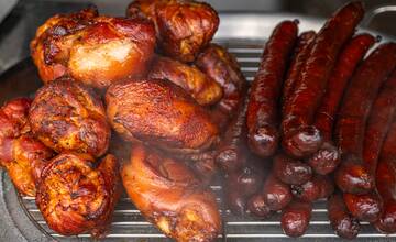 FOTO: Žiarsky jarmok už v plnom prúde