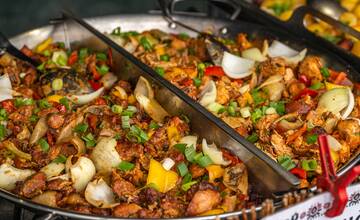 FOTO: Žiarsky jarmok už v plnom prúde