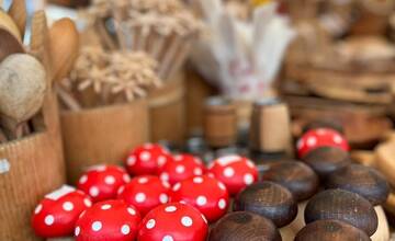 FOTO: Žiarsky jarmok už v plnom prúde