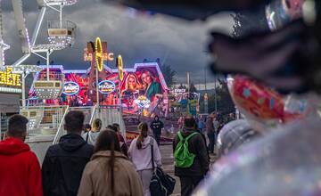 FOTO: Žiarsky jarmok už v plnom prúde