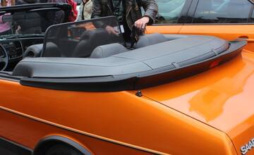 FOTO: Podujatie prilákalo množstvo zvedavých milovníkov áut