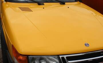 FOTO: Podujatie prilákalo množstvo zvedavých milovníkov áut