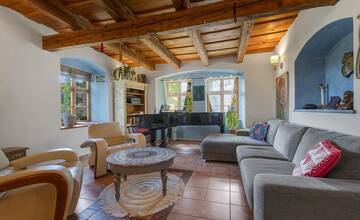 FOTO: Dom Zdenka Prednej a Oscara Rózsu je napredaj